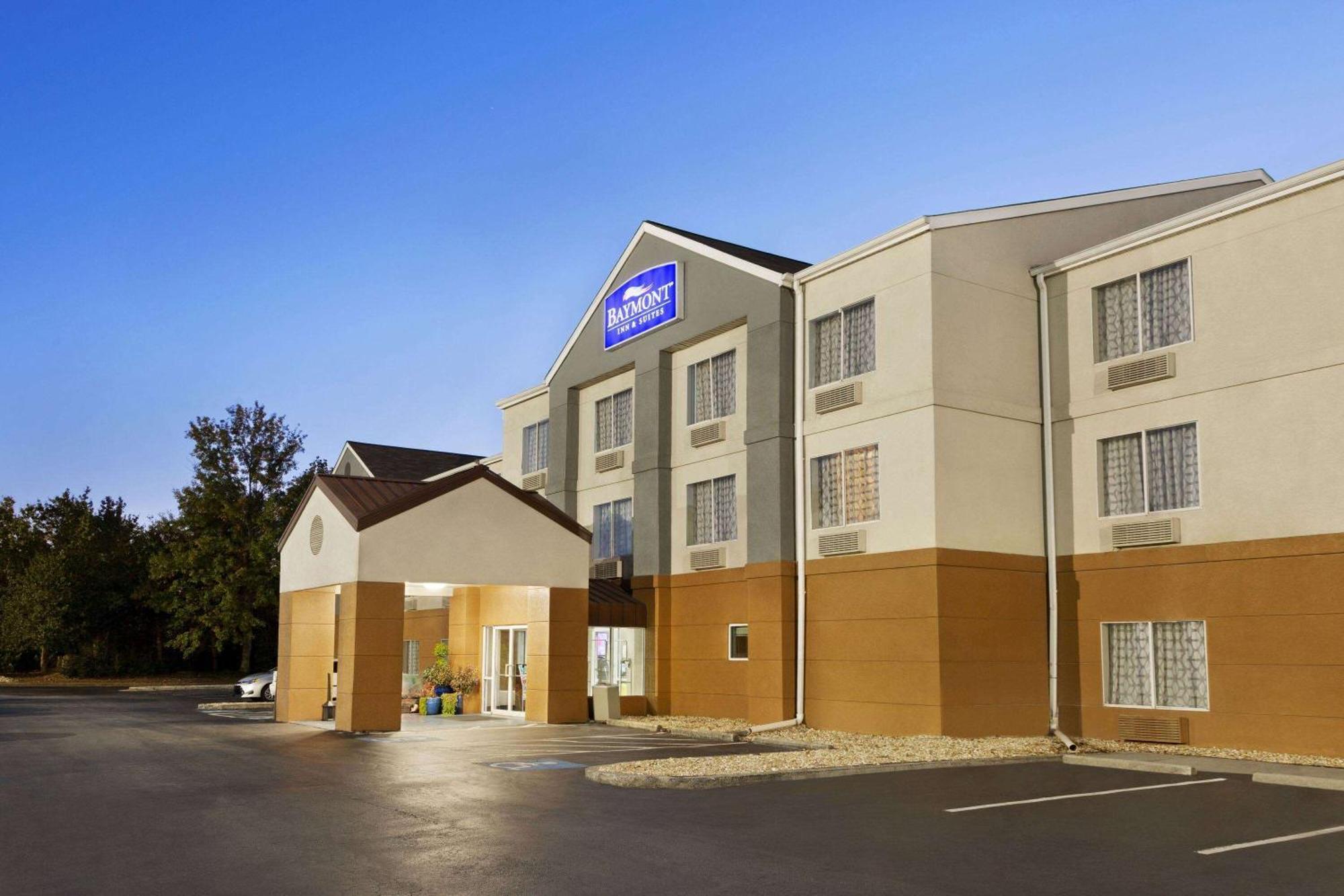 Baymont By Wyndham Lithia Springs Atlanta Hotel Exterior photo